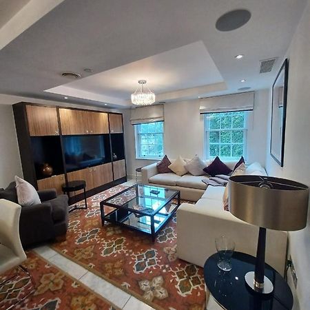 Buckingham Palace Residences By Aeria Apartments 런던 외부 사진