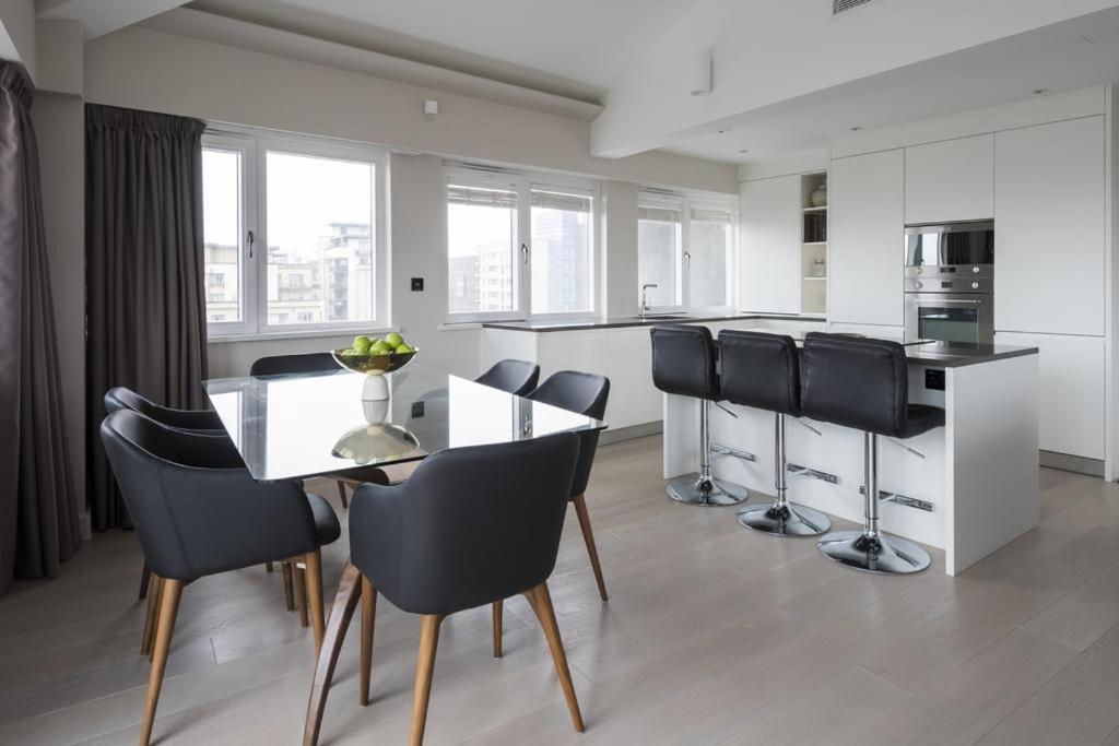 Buckingham Palace Residences By Aeria Apartments 런던 외부 사진