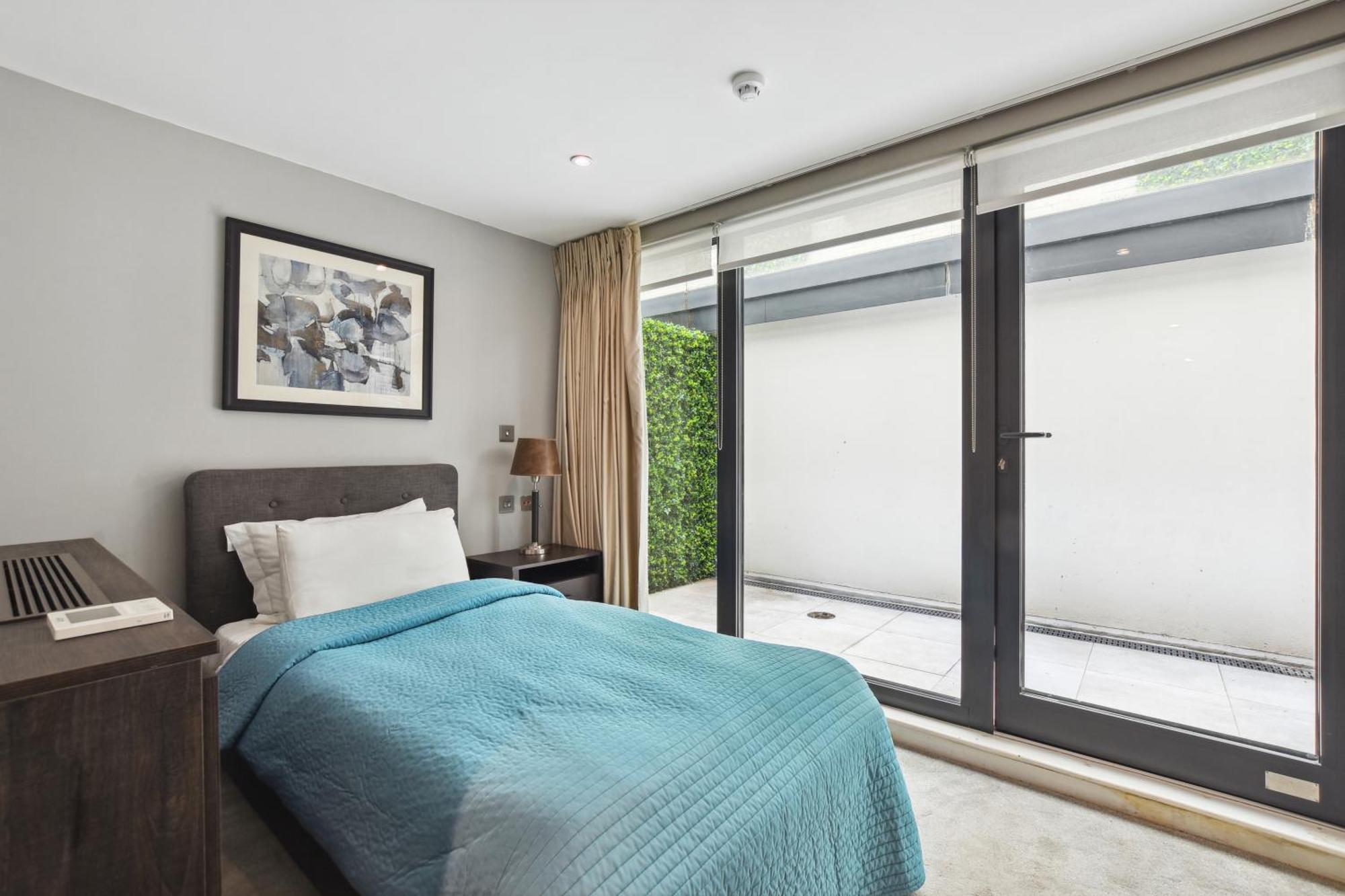 Buckingham Palace Residences By Aeria Apartments 런던 외부 사진